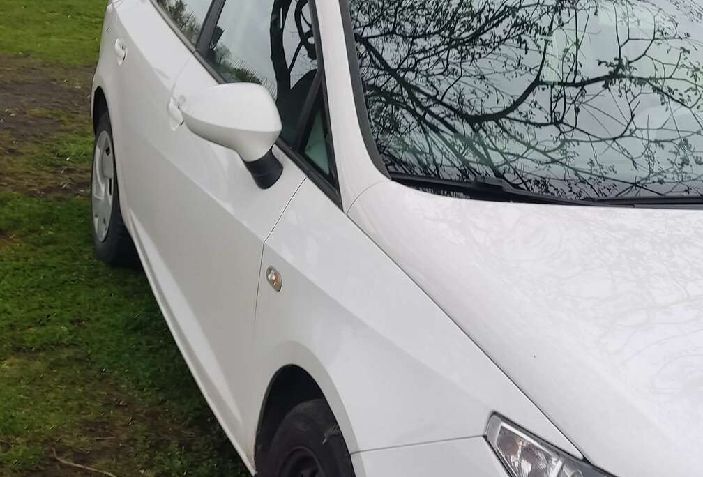 SEAT Ibiza ST 1.2 CR TDi Reference DPF