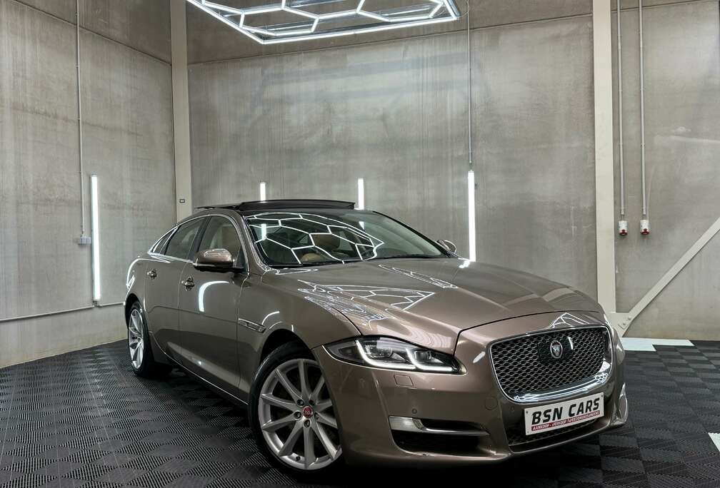 Jaguar 3.0 D V6 LUXURY/PANO/CAMERA/MERIDIAN/MEMORY/SOFTCLOSE/GARANTIE