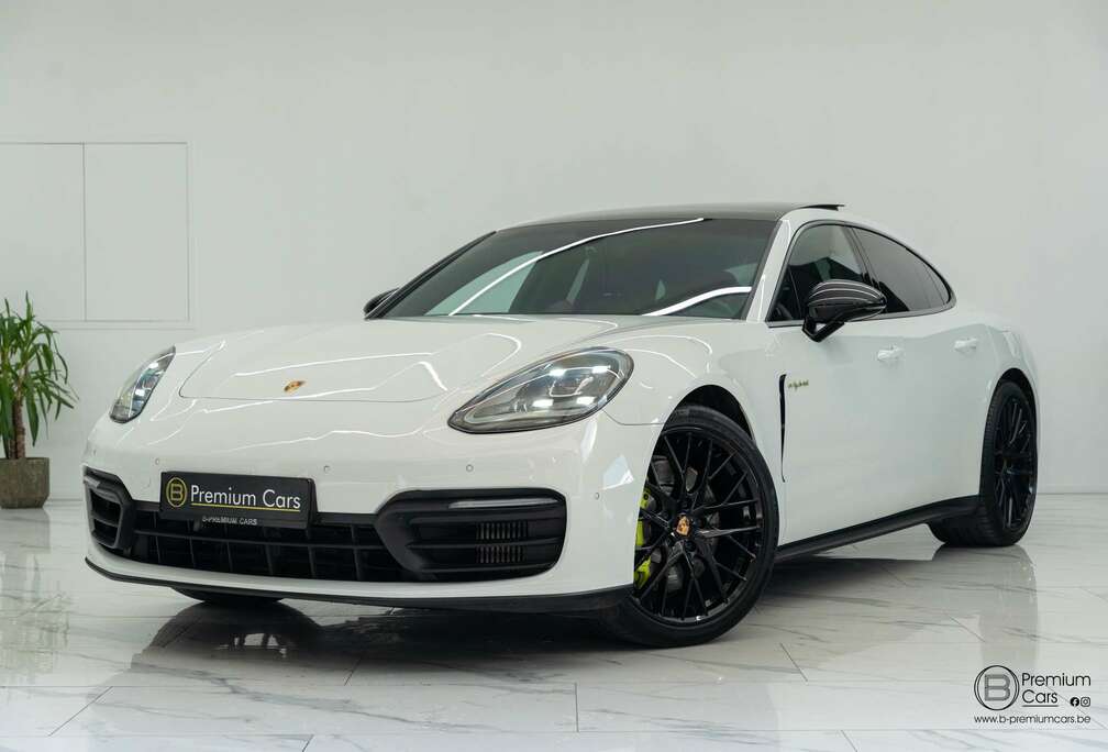 Porsche 4 E-hybrid Sport! Sport design! Full options!