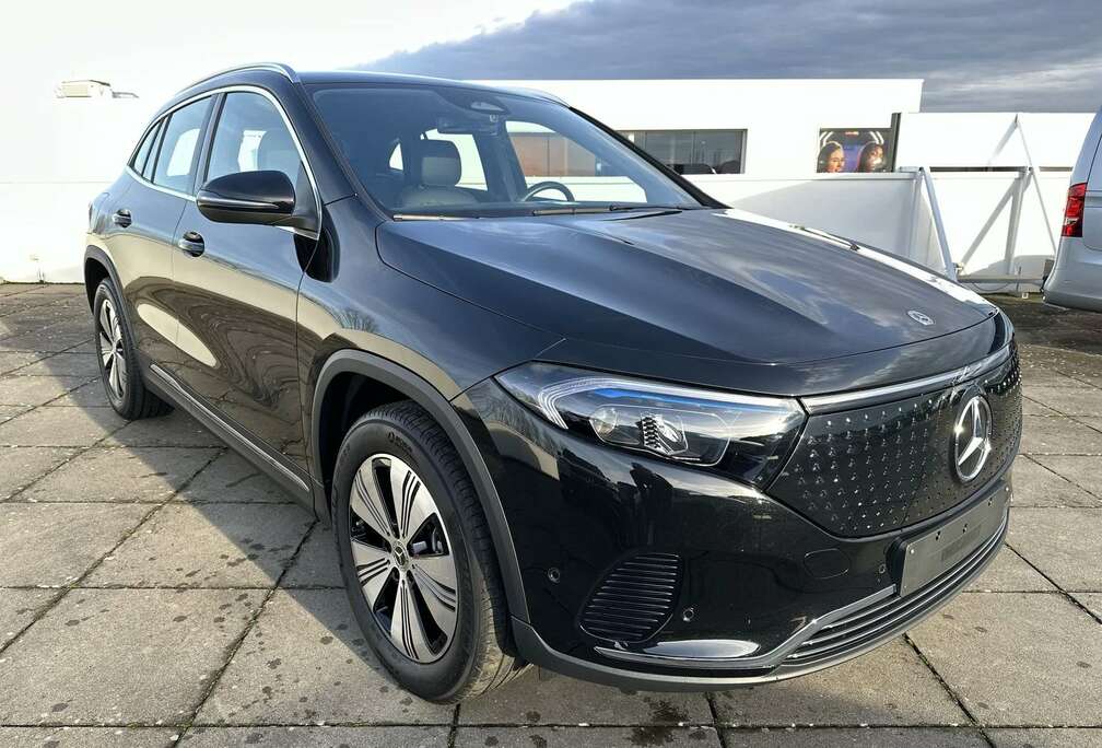 Mercedes-Benz 4M LUX/WINTERPAK/DISTRONIC/19\