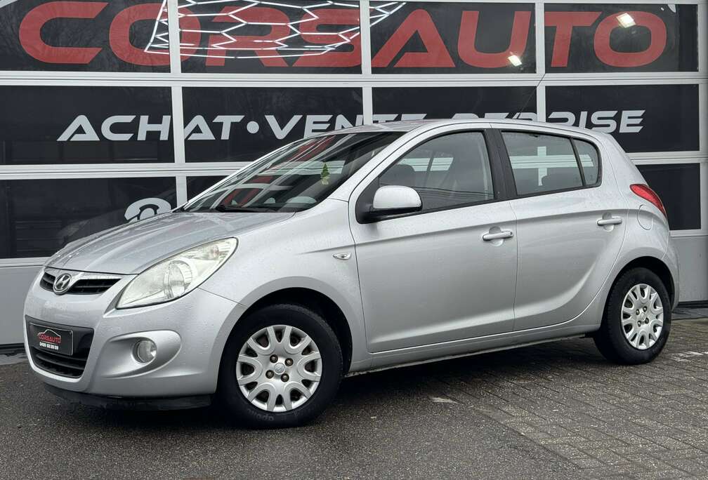 Hyundai i20 1.2i Comfort RADIO USB VE VC