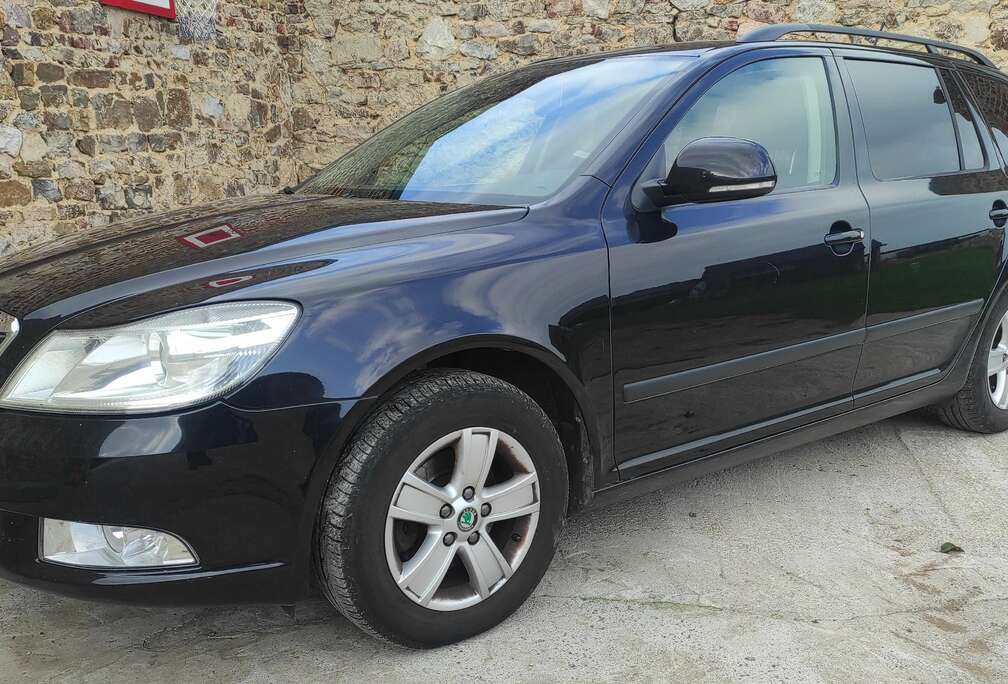Skoda Octavia SW 1.6 CR TDi Ambition DPF