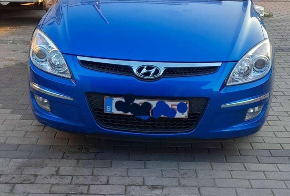 Hyundai CW 1.6 CRDi 90 Pack Clim