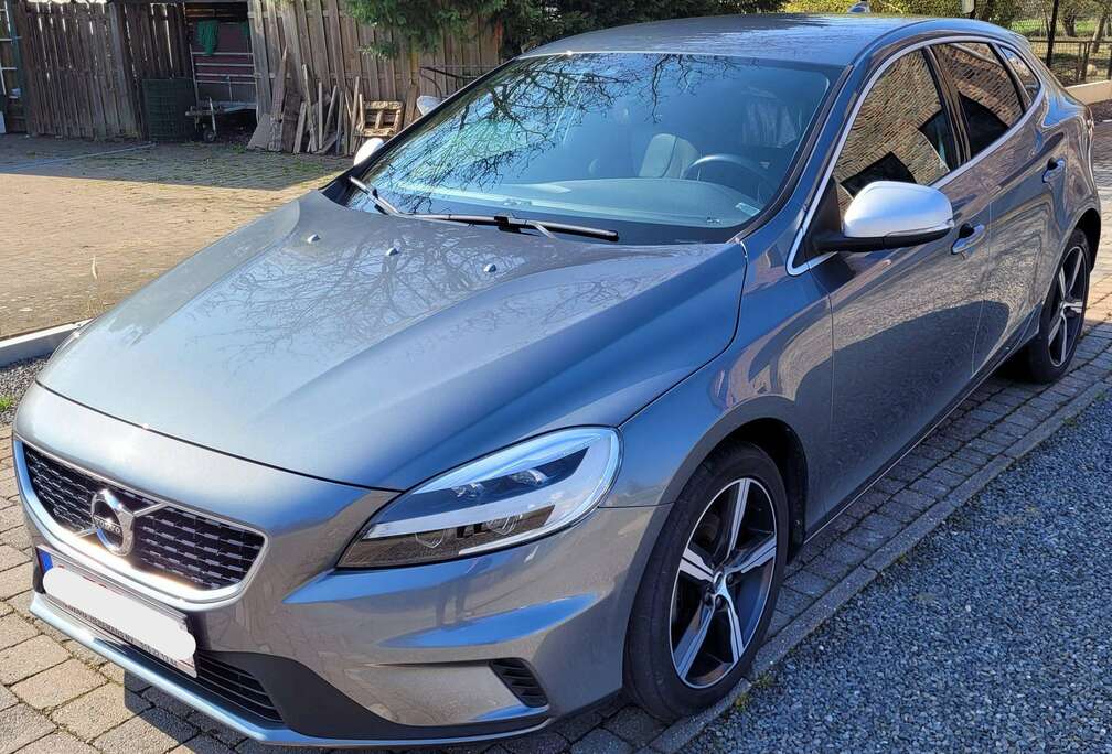 Volvo 1.9 Turbo - D Sports Edition