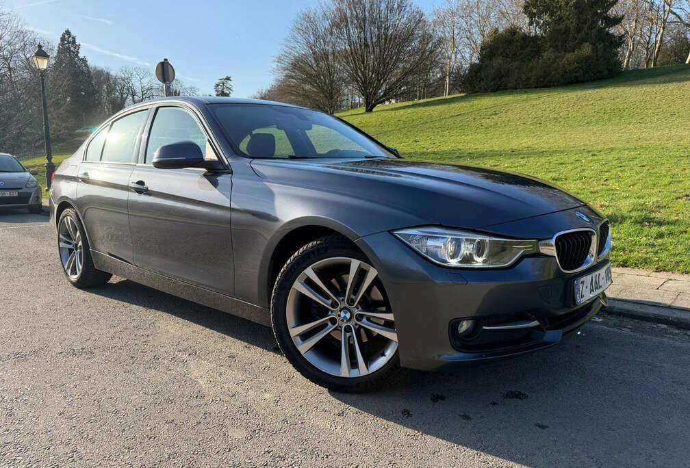 BMW 320 dA(VOITURE DEPOT)* CAPT ARR ET AV* BLTH* SIEGE CHAUFF* 240X60MOIS*