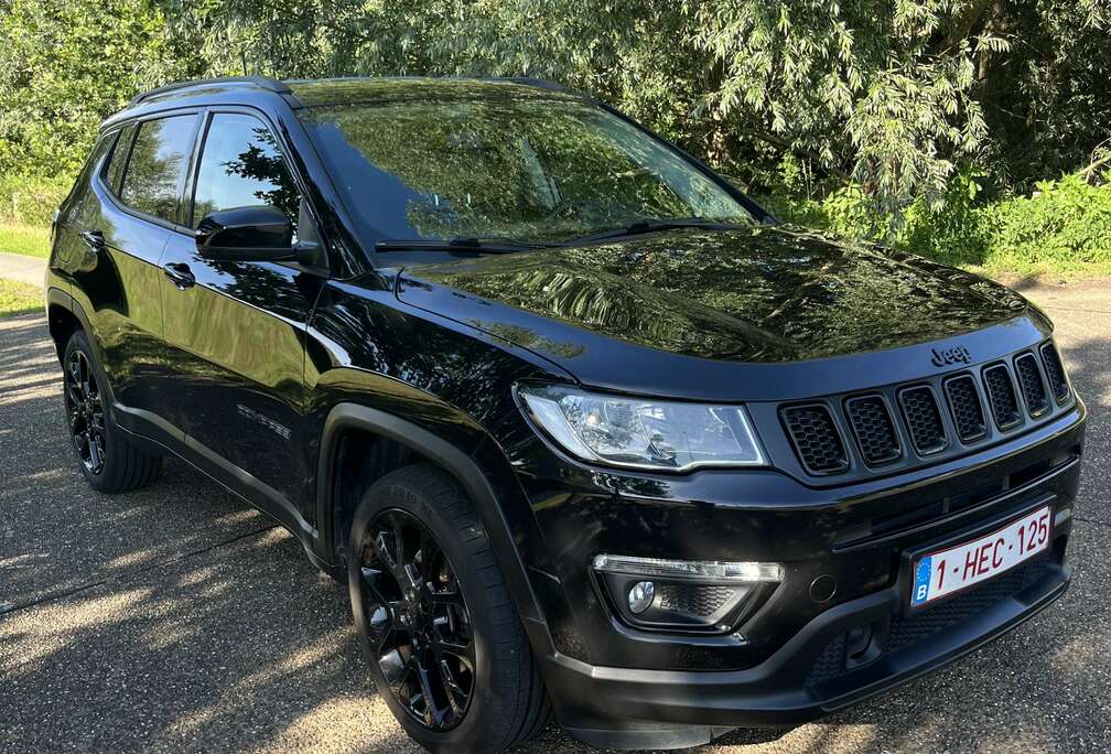 Jeep 1.3 T-GDI I4 Automatik Night eagle