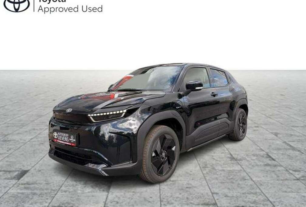 Toyota 61kW - LONG RANGE EXECUTIVE