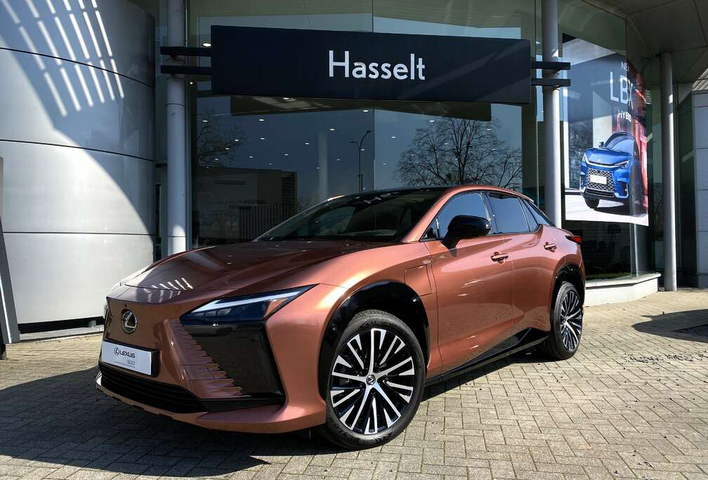 Lexus RZ 450e 71.4 kWh AWD Privilege Line