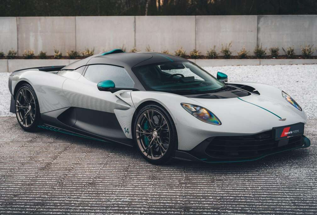 Aston Martin Apex Grey / Carbon / NEW / 160KM / B&O / Alcantara