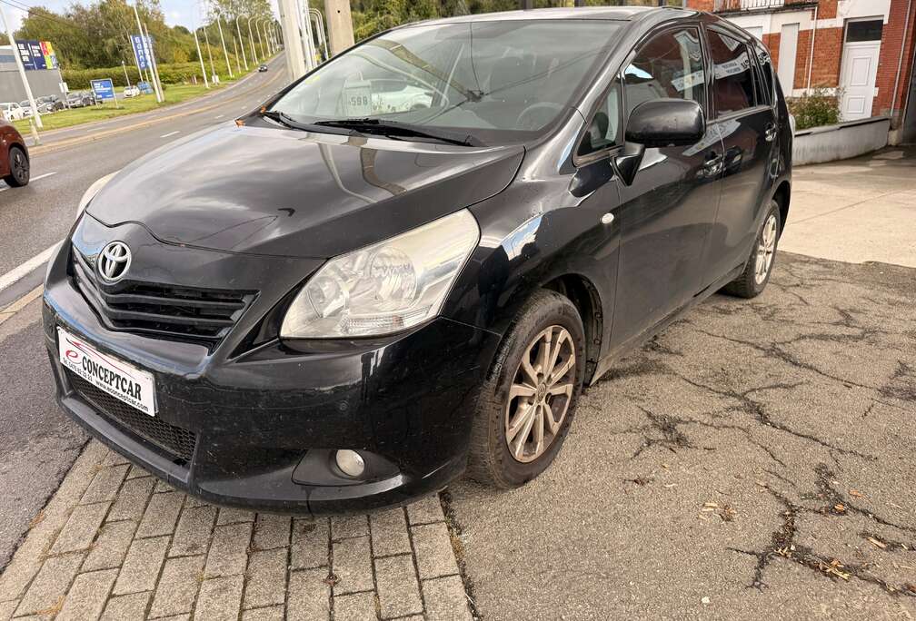 Toyota Verso 2.0 D-4D Comfort 5pl. DPF