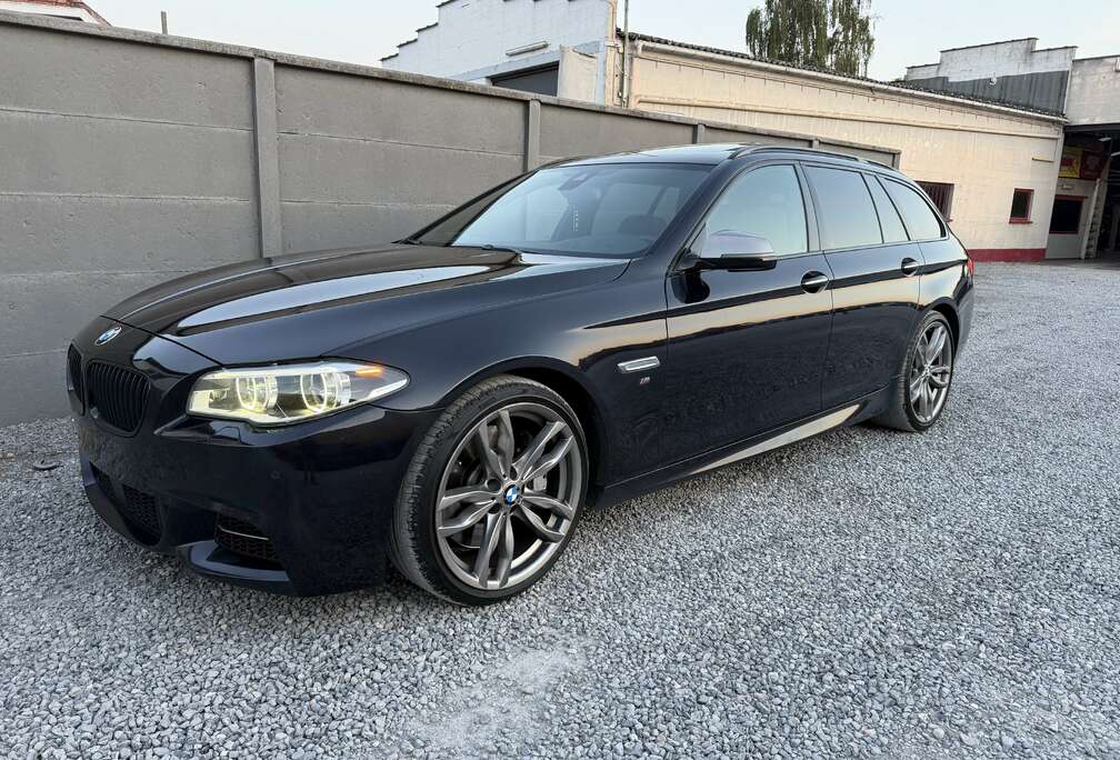 BMW M550d xDrive 381PK *FULL OPTION*PANO*HUD*H&K SOUND