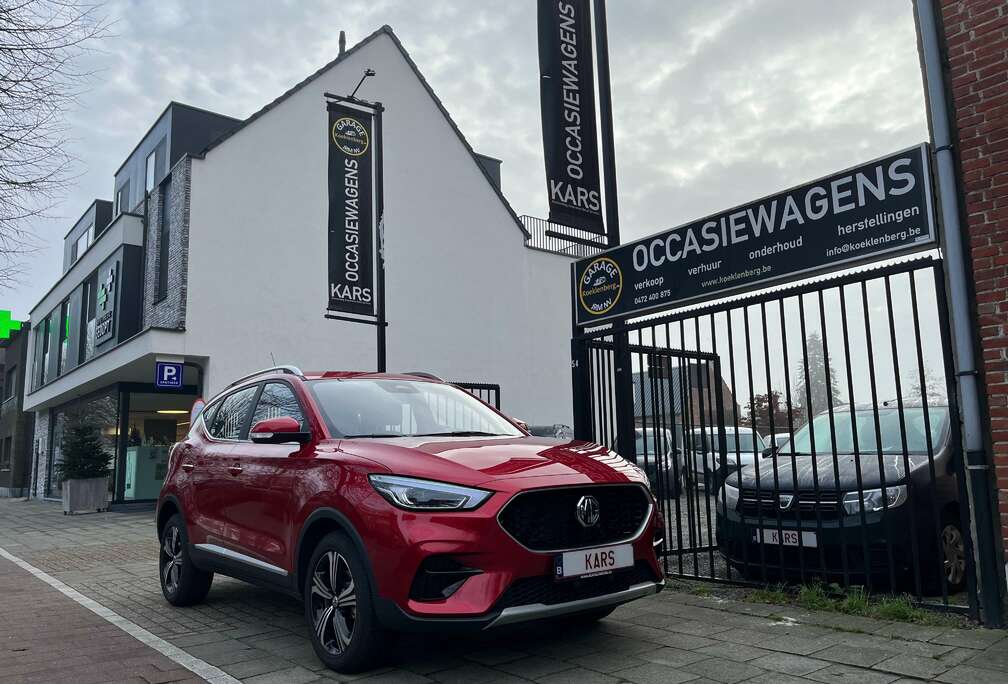 MG NIEUW/NAVI/CAMERA/CAR PLAY/CRUISE/BLUETOOTH