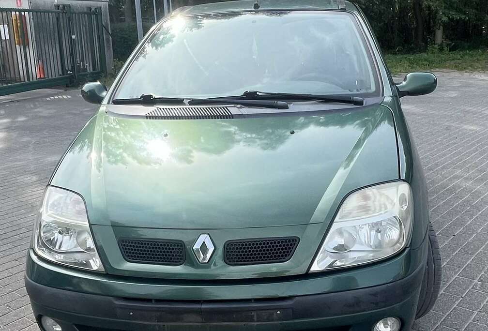 Renault 1.4i 16v Authentique