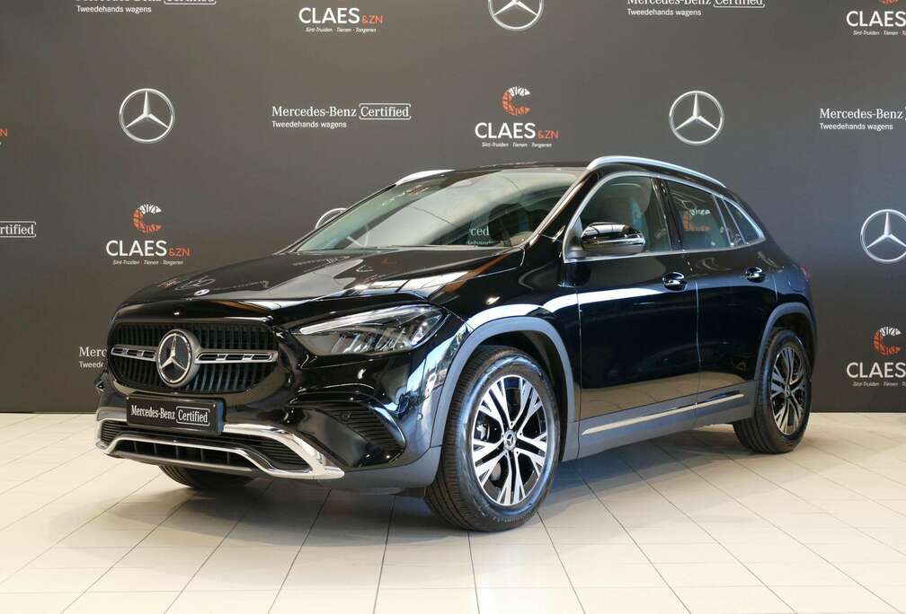 Mercedes-Benz Luxury Line DOS 8489