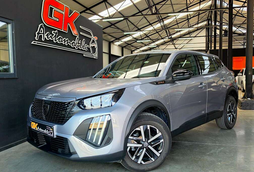 Peugeot 1.2 Turbo Style // Gps // Camera // Led