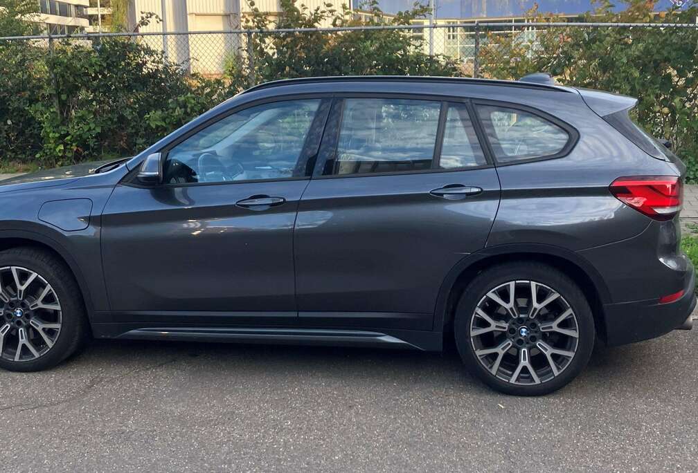BMW X1 xDrive25e xLine
