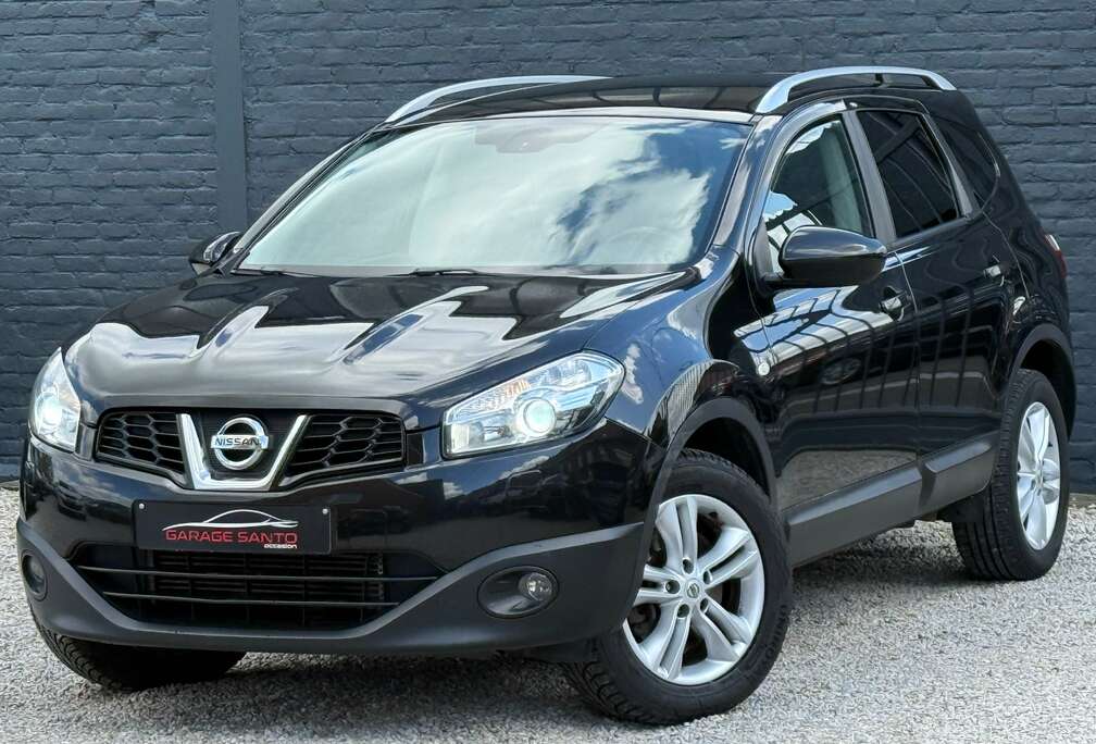 Nissan Qashqai 2 1.6 dCi 2WD Executive 7 Places ///