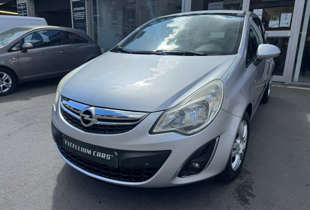 Opel 1.2i 3Porte Airco Gps Jante Regulateur de vitesses Carnet Garantie