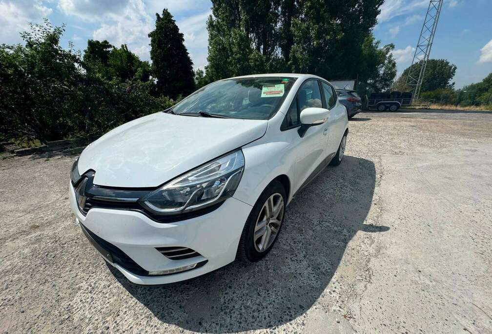 Renault Clio 0.9 TCe Intens (EU6c)
