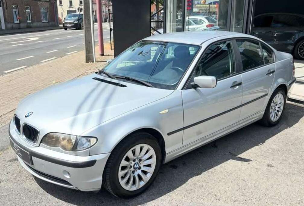 BMW 320iA