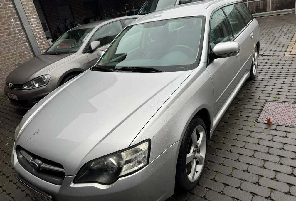 Subaru Legacy Kombi 2.0R