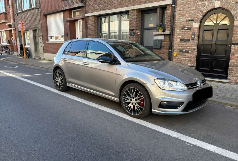 Volkswagen 2.0 CR TDi Highline DSG