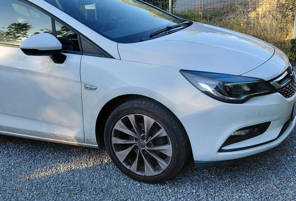 Opel Astra 1.6 CDTi Edition