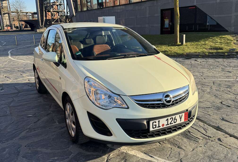 Opel 1.4 16V Edition