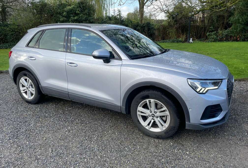 Audi Q3 35 TFSI Business Edition Attraction Str.