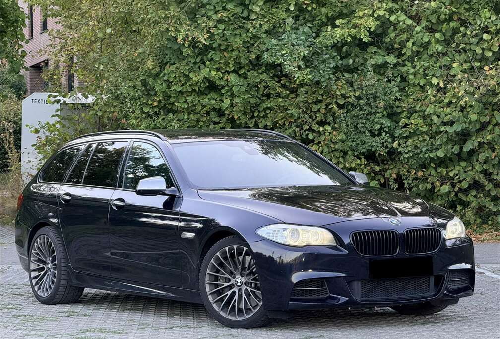 BMW M550 dXAS