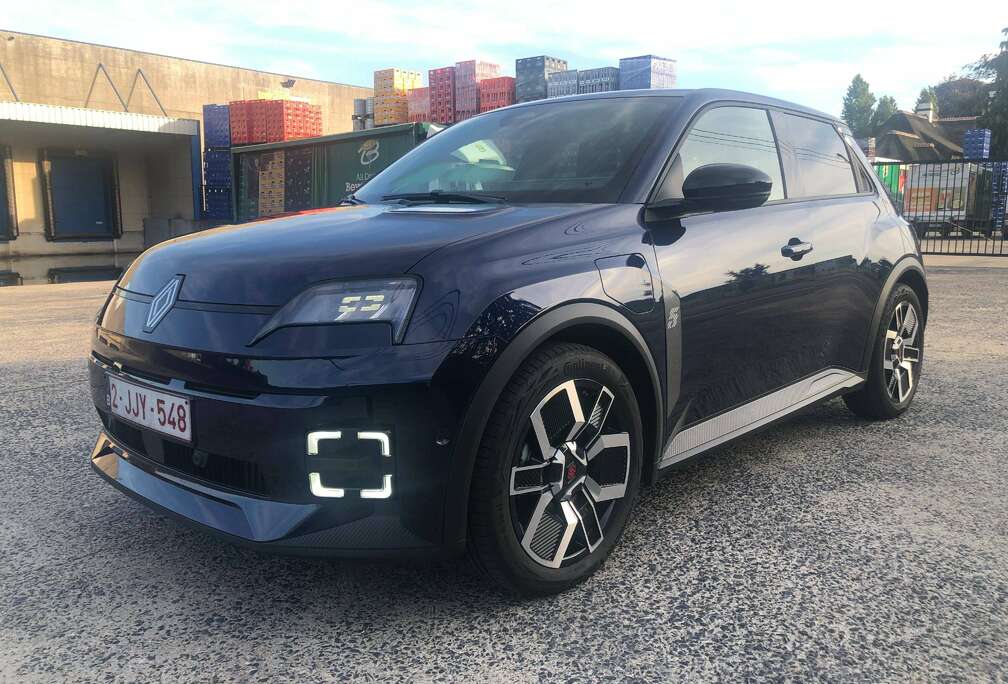 Renault E-R5 E-Tech 52 kWh Comfort Range Techno