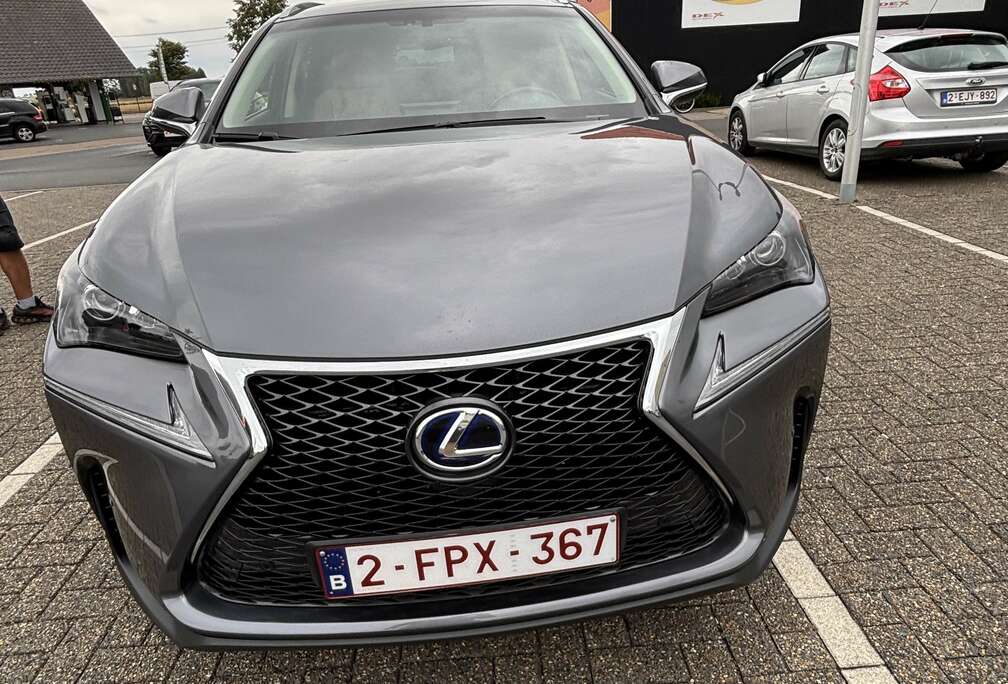 Lexus E-FOUR Business Edition