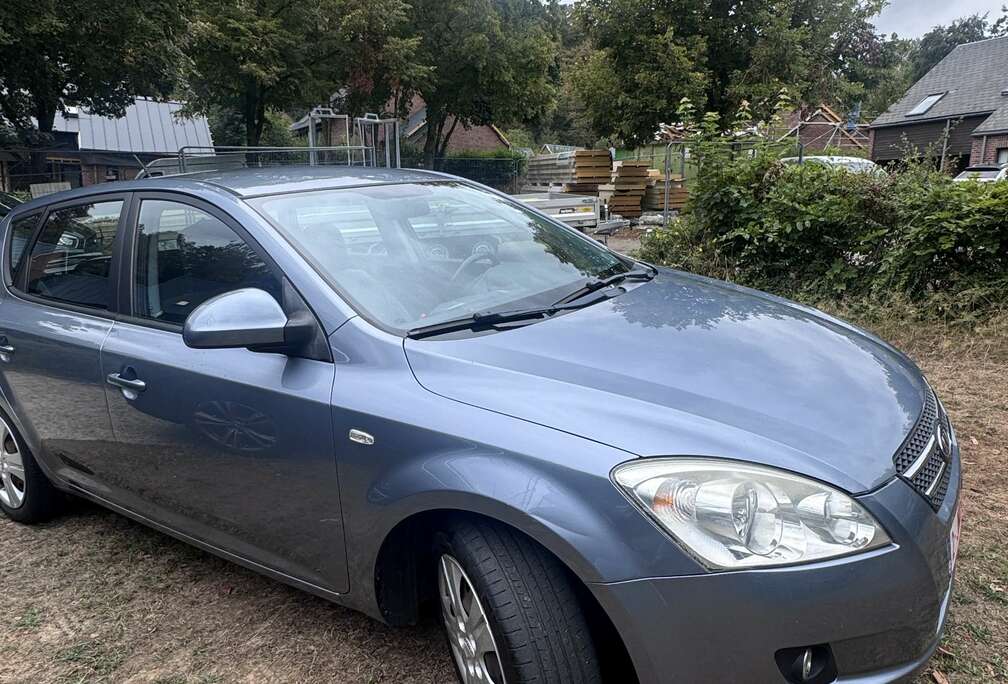 Kia 1.6 Turbo CRDi VGT Sport