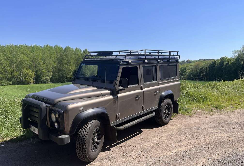 Land Rover 110 ROUGH EDITION - 85.000KM - Lichte Vracht - 2.4