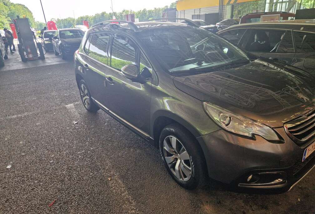 Peugeot 1.6 BlueHDi Allure