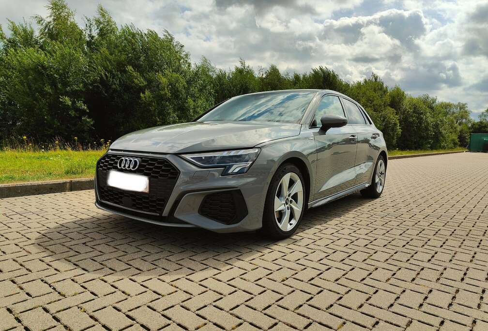 Audi A3 Sportback 30 TDi Business Edition Attraction S tr.
