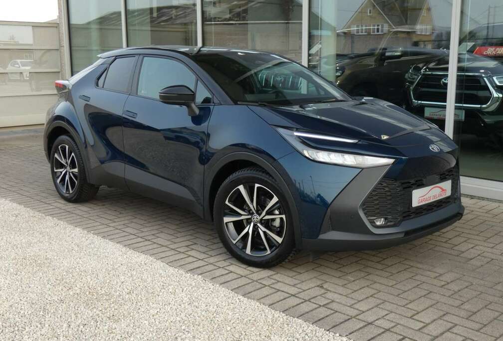 Toyota 1.8 Hybrid Teamplayer +Zetelverwarming+Dodehoek