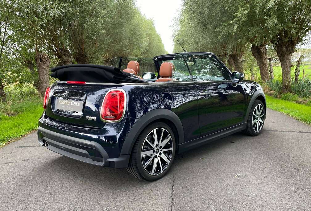 MINI Leder bruin,Sportzetels,Verwarmde zetels,Leder Sportstuir,Naviagtie,Comforttoegang,Elektrisch kap,LED lichten,Parkassist