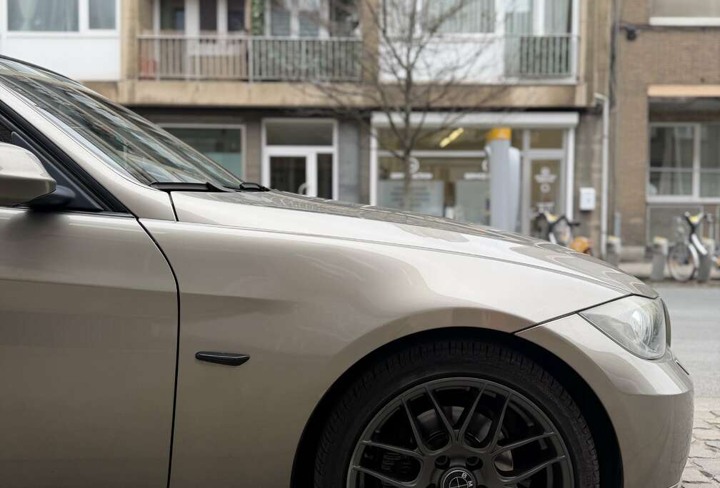 BMW Touring 318i 129ch Luxe