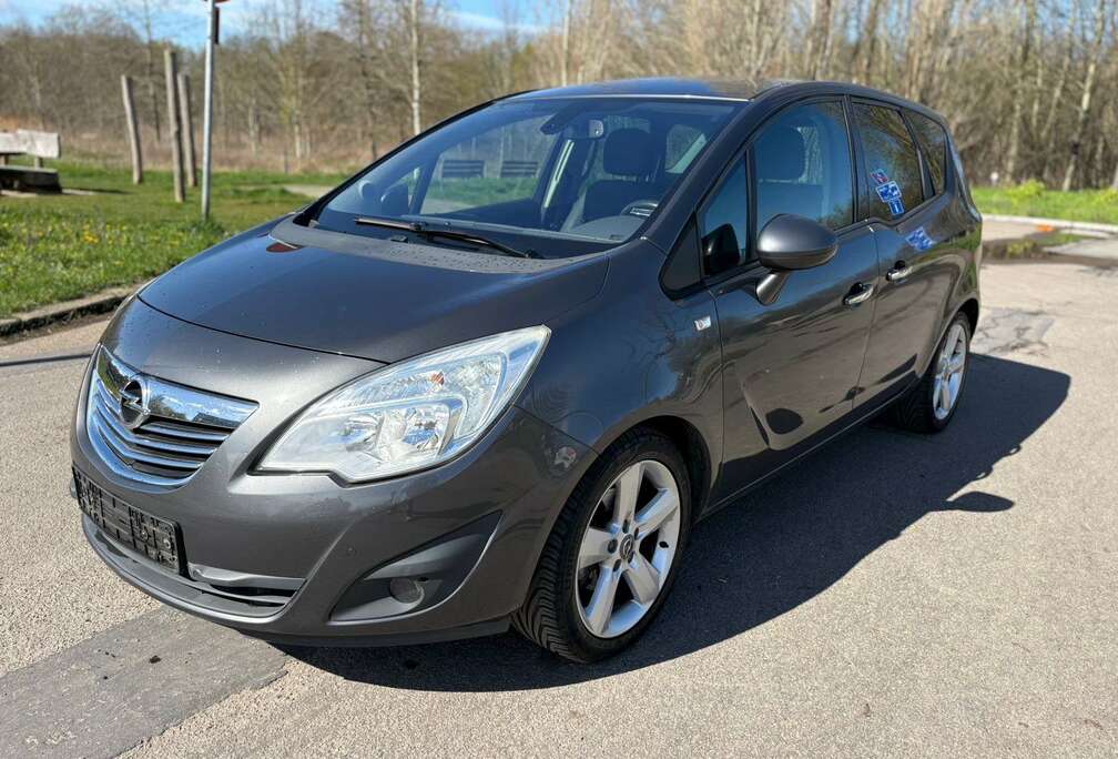 Opel 1.4i Cosmo