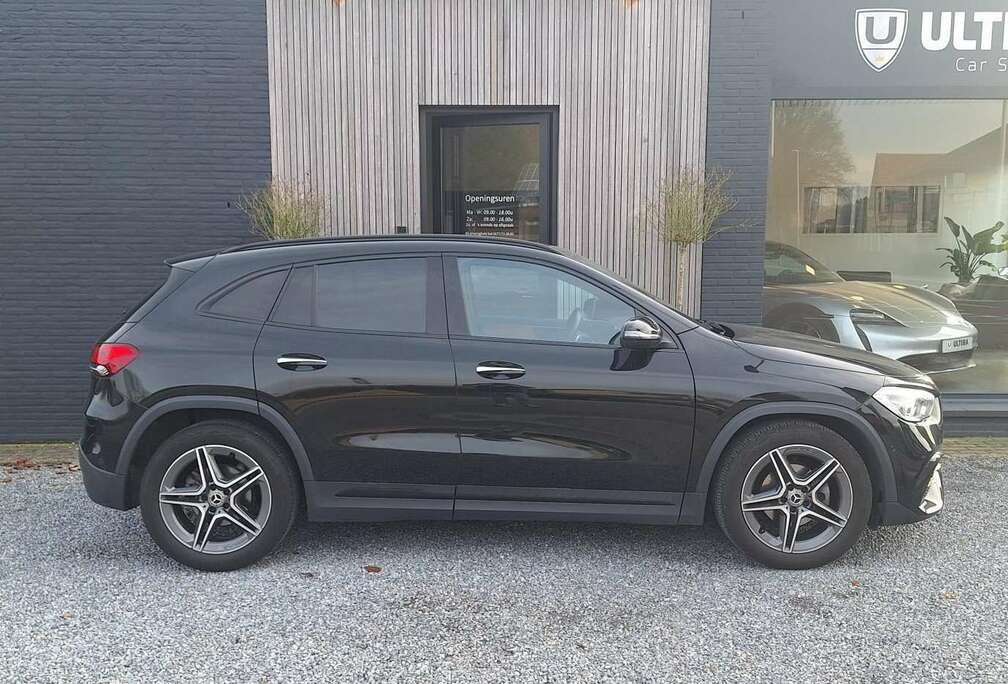 Mercedes-Benz AUTOMAAT/AMG/LEDER/LED/19\