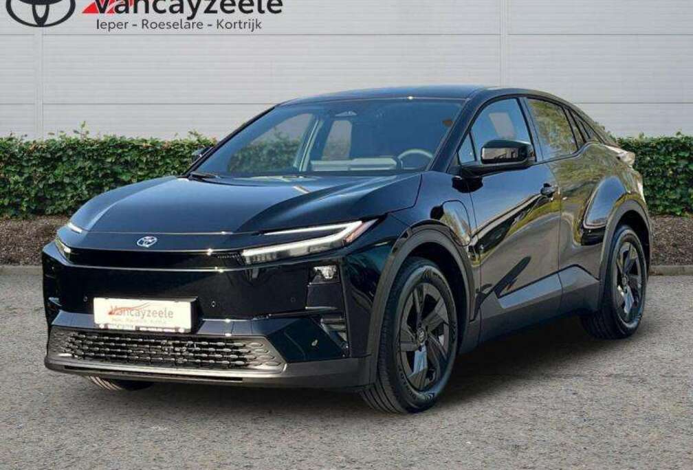 Toyota Plus Business+cam+gps+sens V+A