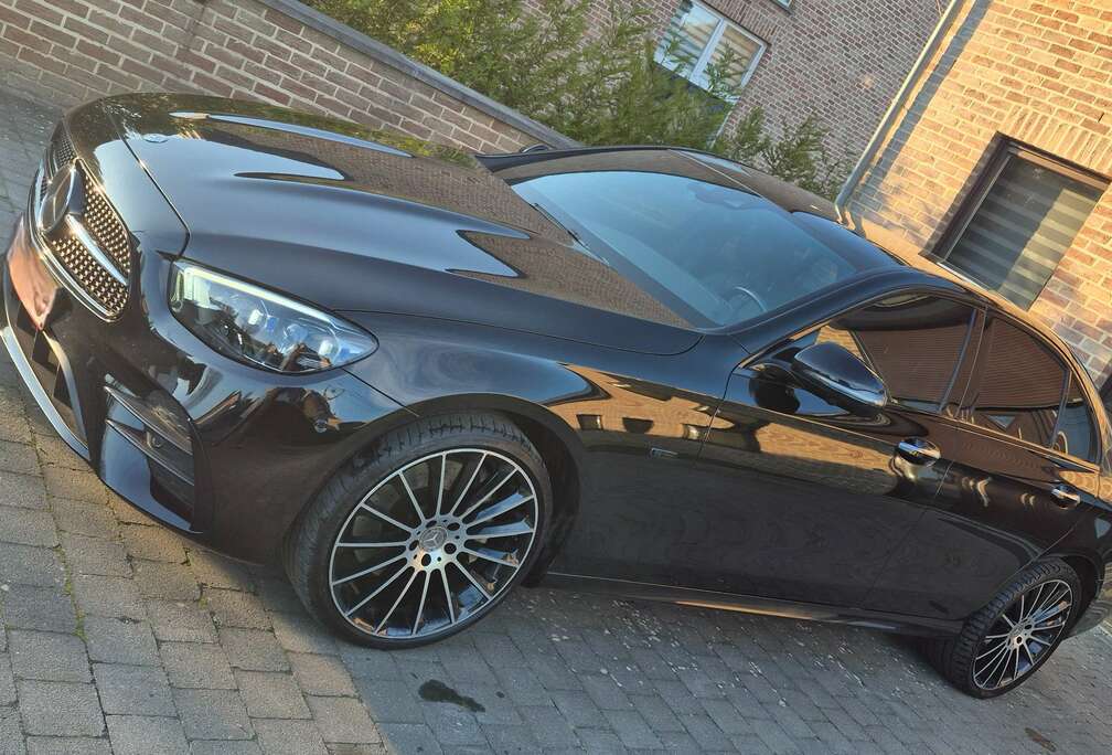 Mercedes-Benz E 300 de