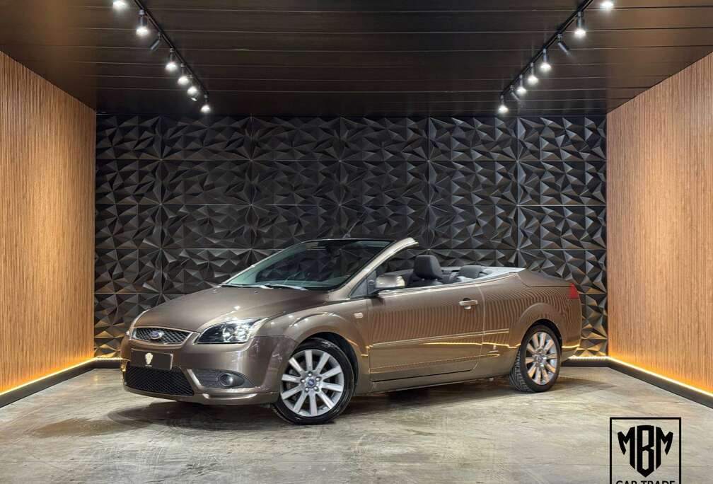 Ford 2.0i Sport 12 Maanden GARANTIE Airco Zetelverwarming