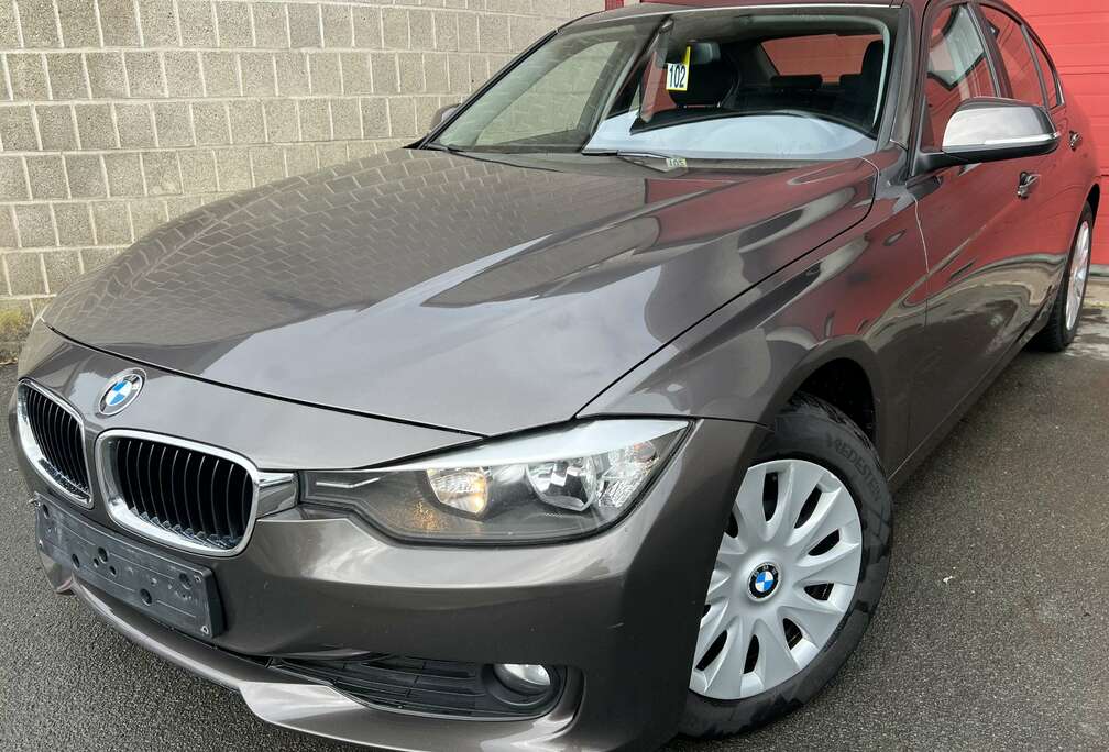 BMW dA + NAVI + CUIR + BOITE AUTO