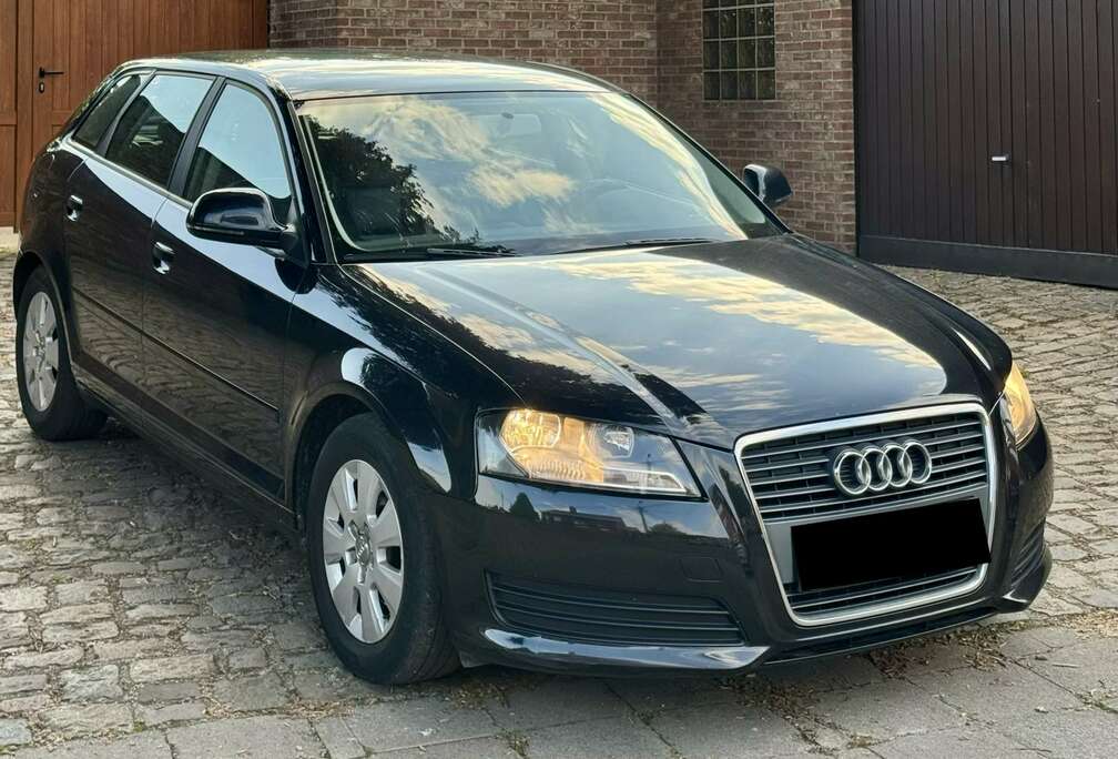 Audi Sportback 1.6 TDi e Attraction Start/Stop DPF