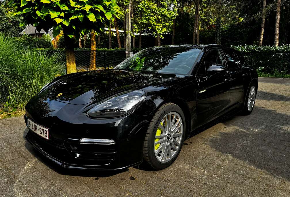 Porsche Panamera 4 e-Hybrid Sport Turismo (340 kW - 462pk)