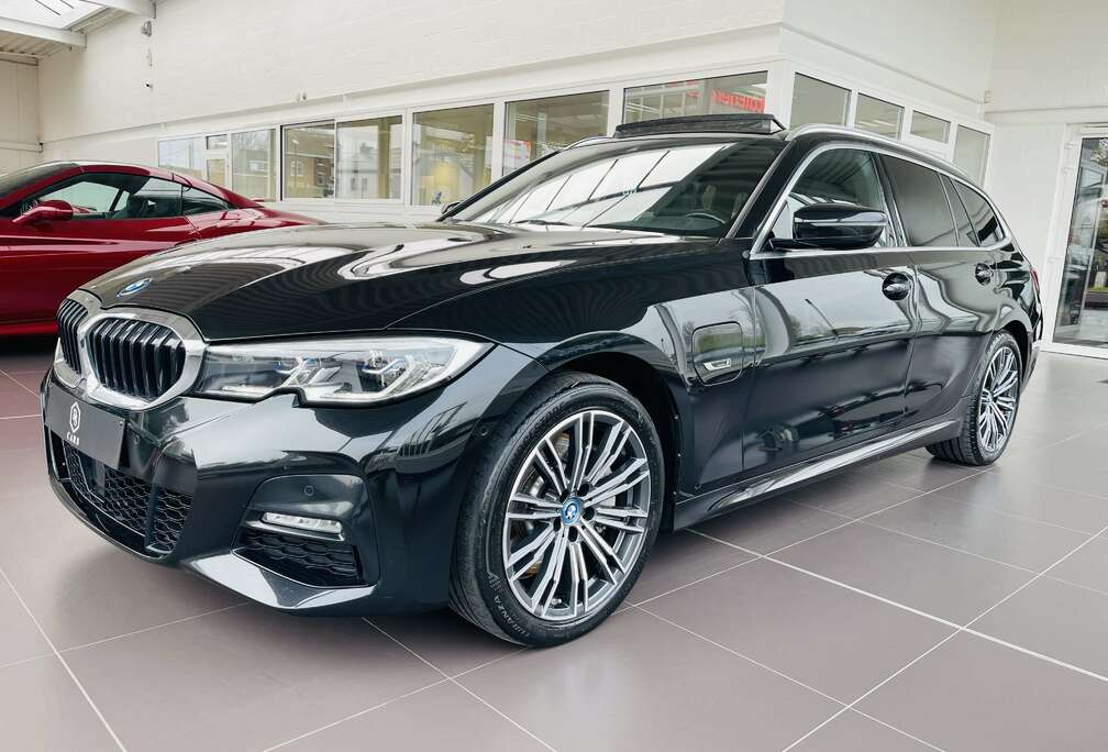 BMW eA PHEV ** GARANTIE + PACK M + TOIT PANO + LED **
