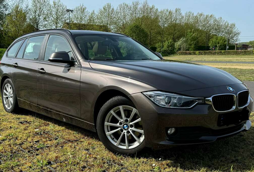 BMW 316i Touring