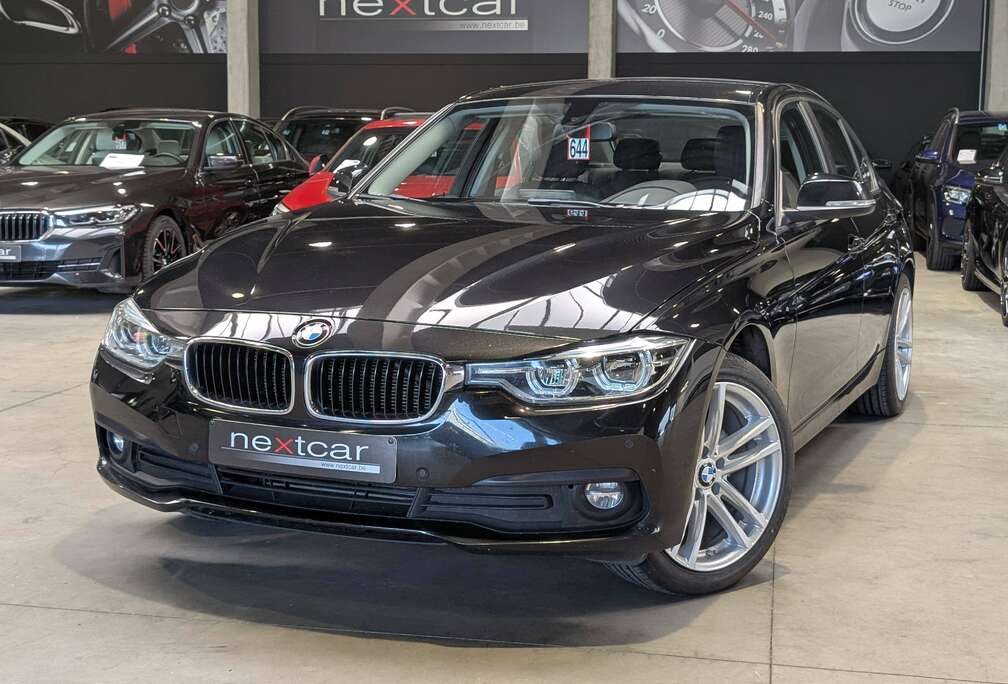 BMW d Berline *NAVI-FULL LED-JA 17\'-VOLANT M-PARKING*